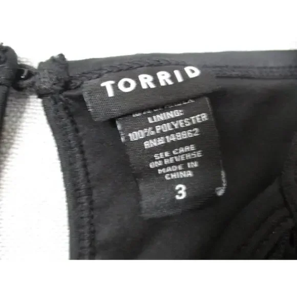 Torrid Black Lace Feminine Chic High Neckline Sleeveless Blouse Top Women Size 3 - Picture 4 of 12